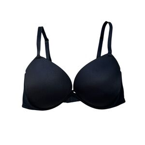 Victoria's Secret Wear Everywhere Super Push Up Black Bra